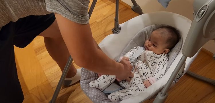 Don’t Try To Use The Baby Swings After The Baby Sleep
