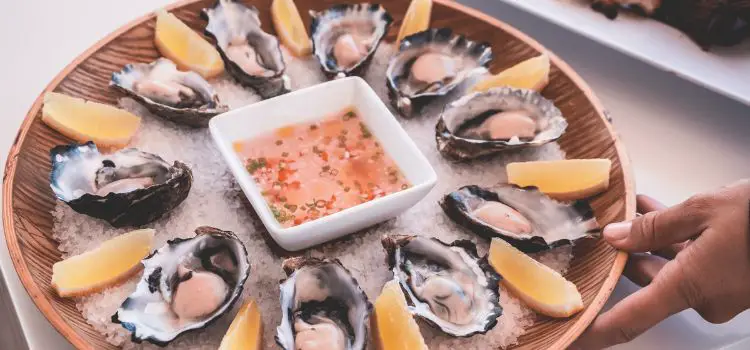 Can You Eat Raw Oysters While Breastfeeding