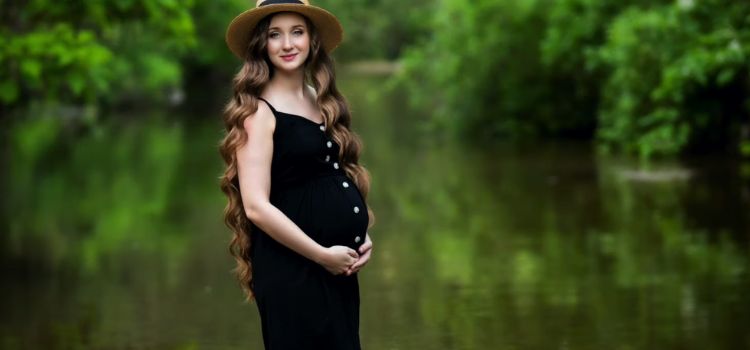Should I Get Maternity Photos? 5 Key Reasons You Can't Ignore