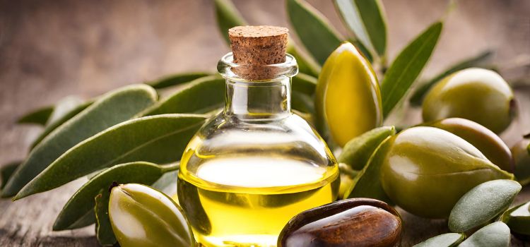 Can I Safely Apply Jojoba Oil During Pregnancy? Expert‘s Opinion!