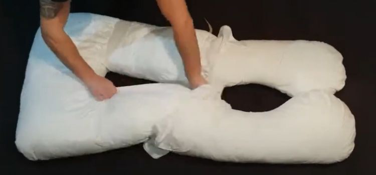 How To Wash A Pregnancy Pillow? Easy Cleaning Hacks !
