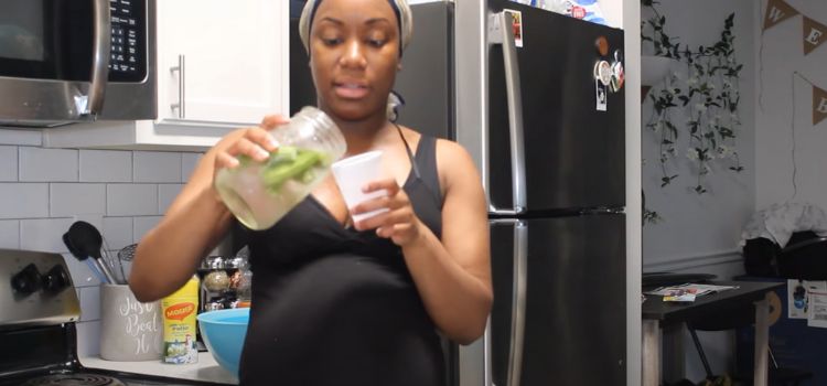 When To Start Drinking Okra Water During Pregnancy? Revealed !